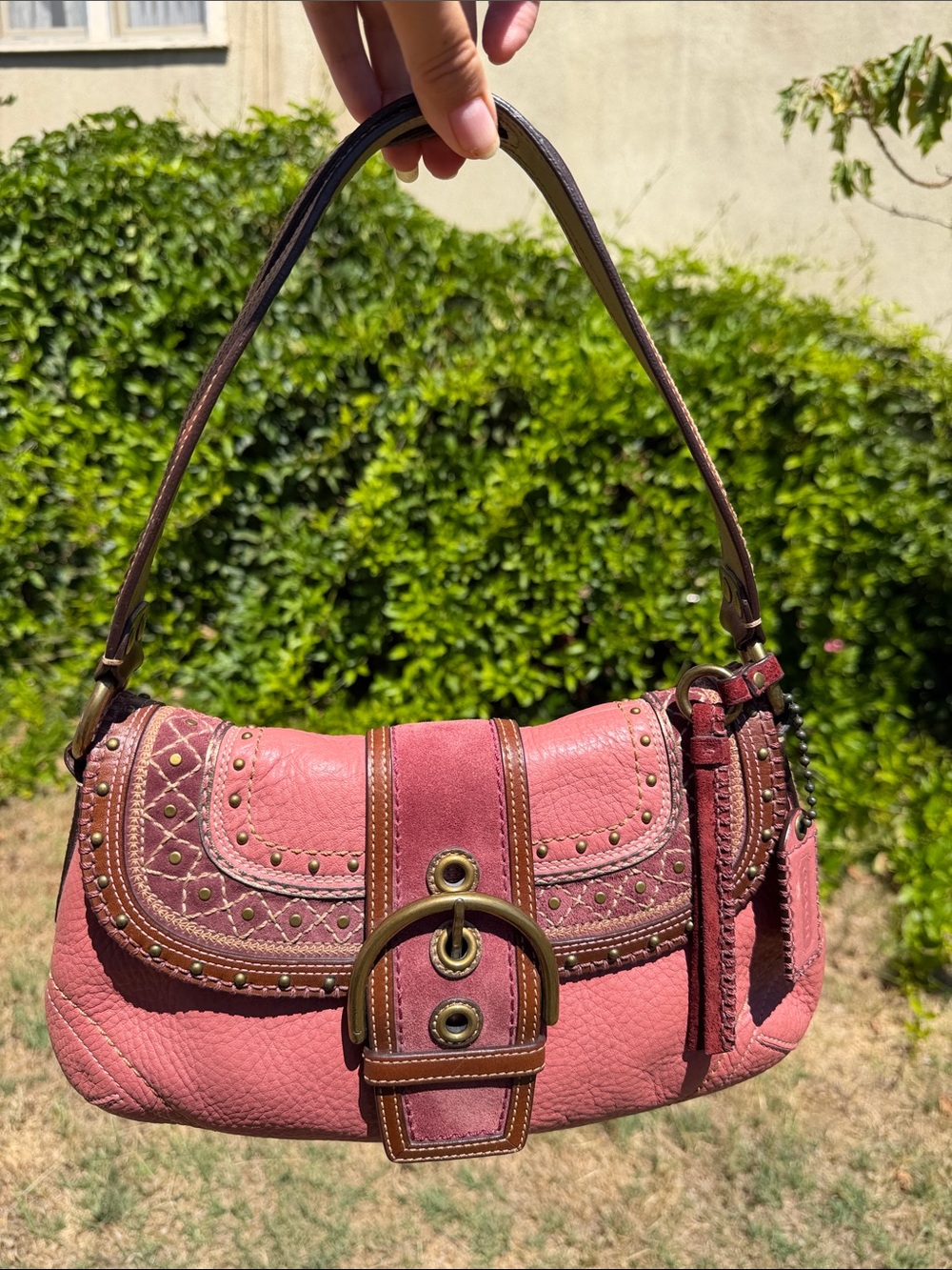 Vintage Coach Soho Stitched Leather Flap 10479 Pink Studded Y2K Shoulder Bag